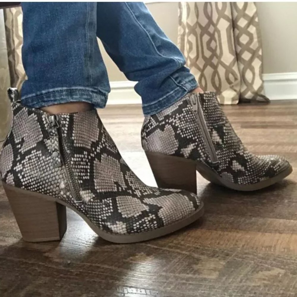 Jameson Faux Leather Snake Double Zip Bootie - Picture 5 of 5